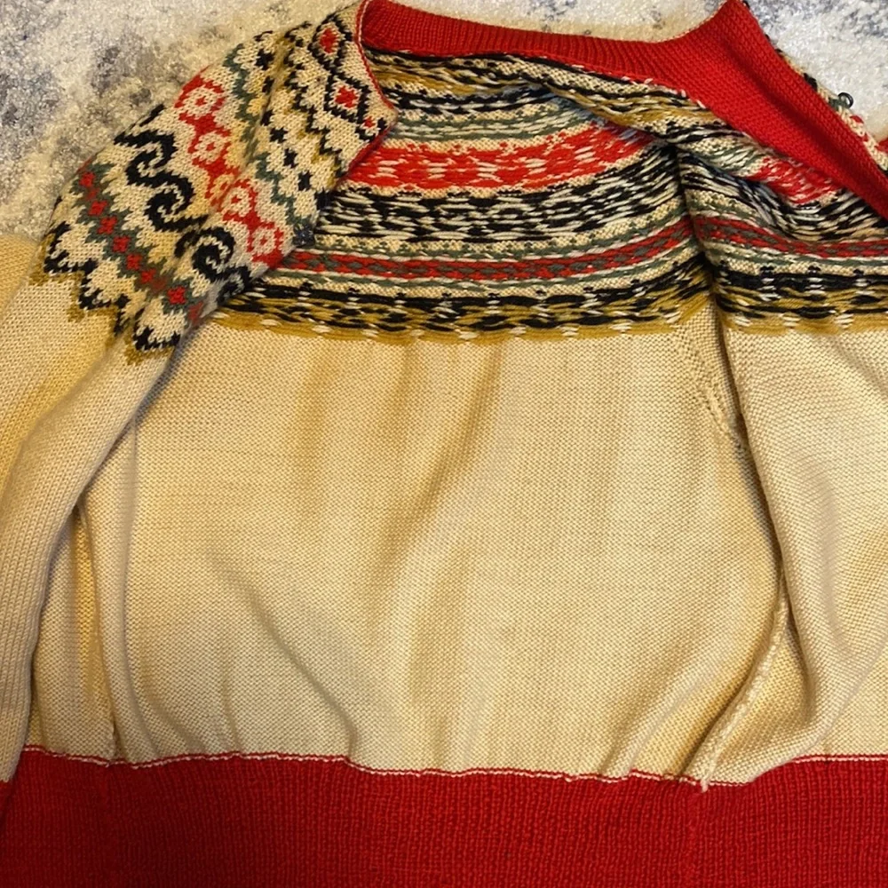 Handmade wool vintage sweater - Picture 6 of 8